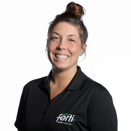 Edith Ouellet, technicienne en aménagement paysager et conseillère technique de l'équipe de Groupe Ferti