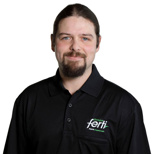 Jean Sébastien Beaudoin Technicien senior pelouse et arbre Conseiller technique de l'équipe Groupe Ferti